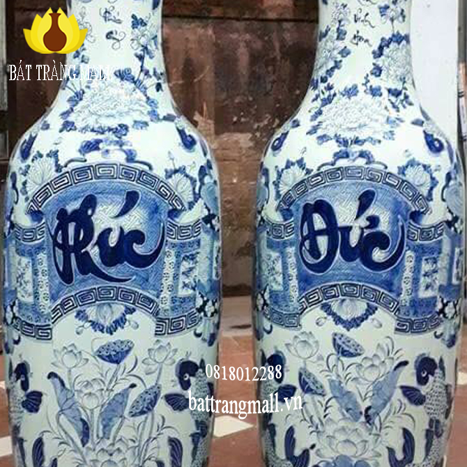 Cuốn thư là một tác phẩm nghệ thuật mang tính biểu trưng rất lớn.